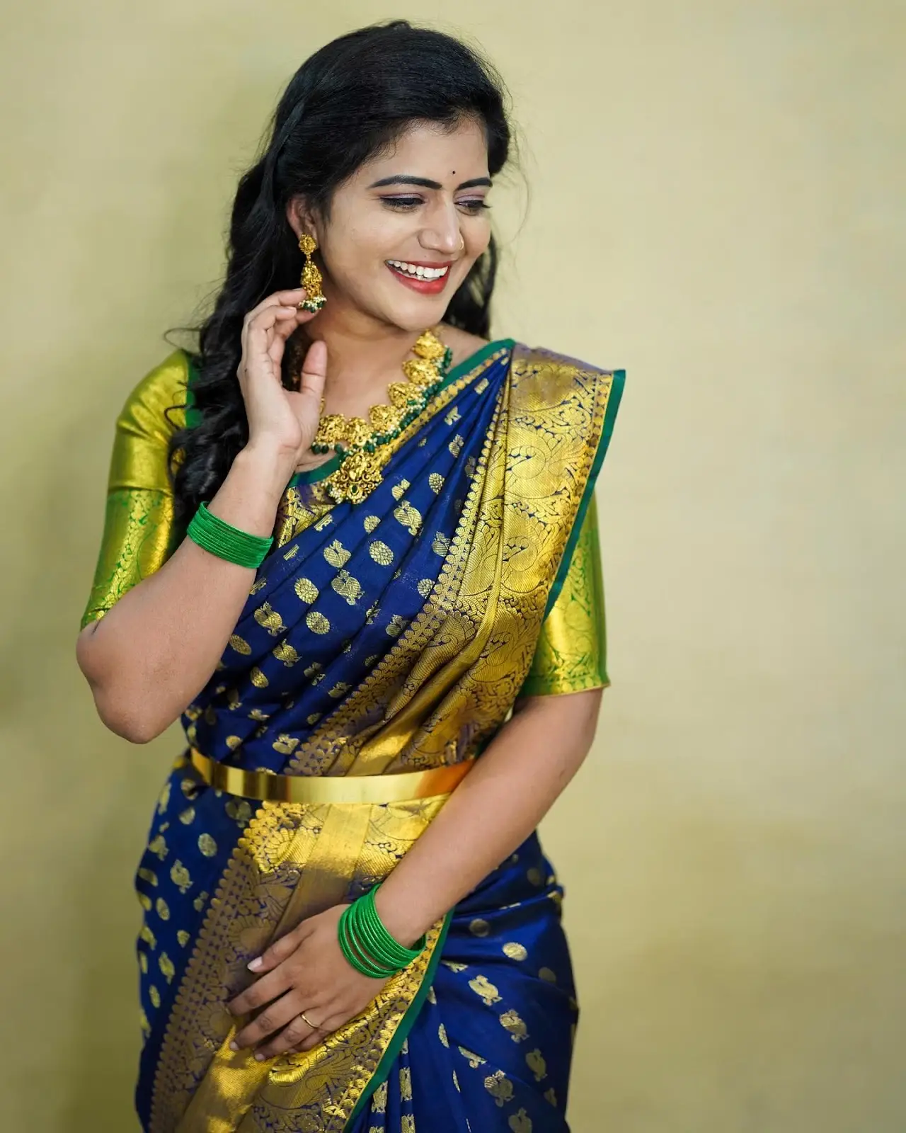 South Indian TV Model Shiva Jyothi In Blue Pattu Saree